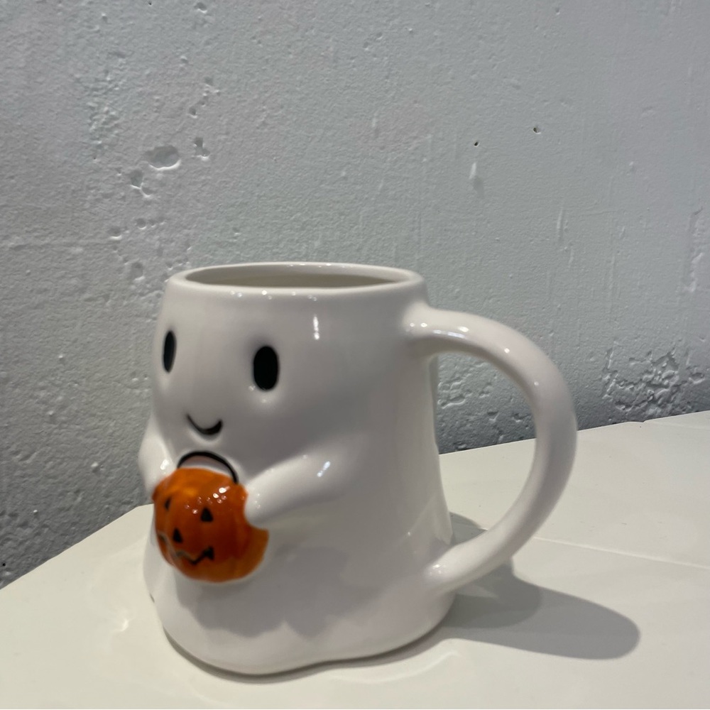 Ghost mug ☕️ - Picture 3 of 6